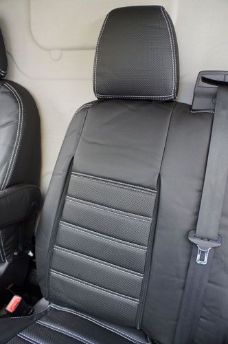 Zip Access Middle Seat