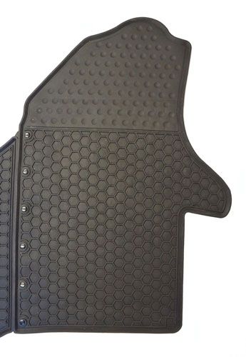 Volkswagen Crafter Moulded Rubber - Traps dark and water